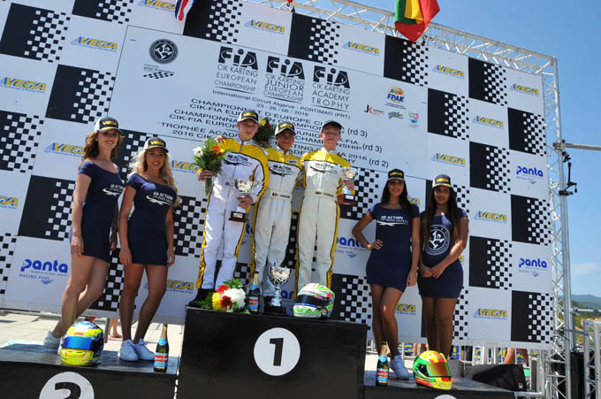 Xavier Handsaeme Academy Podium
